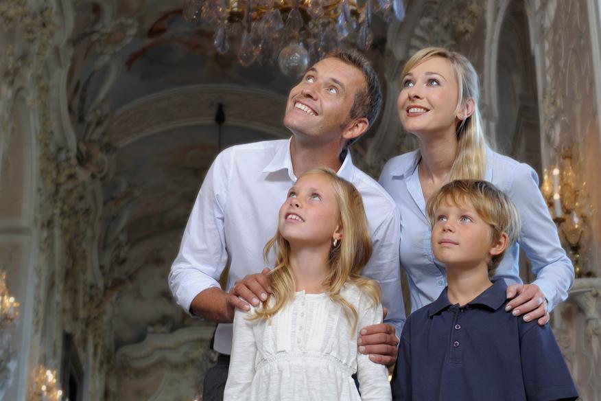 Besucher im Residenzschloss Ludwigsburg