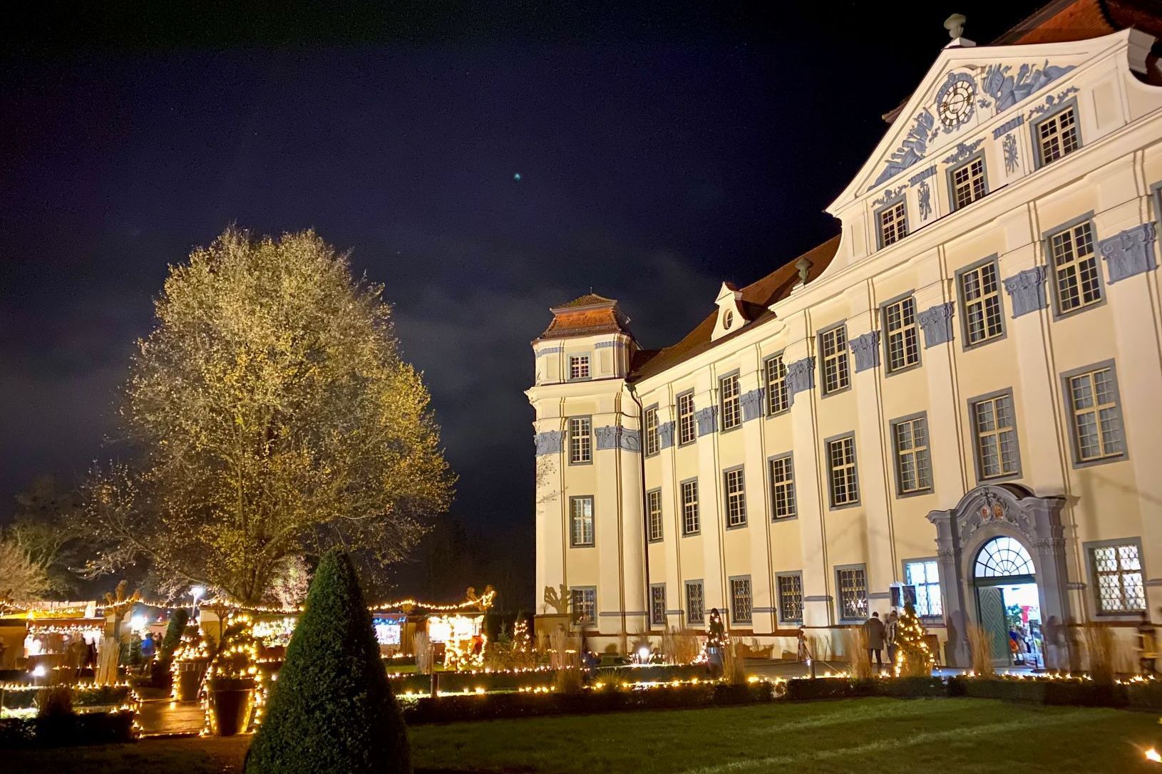 Neues Schloss Tettnang, Außenansicht 